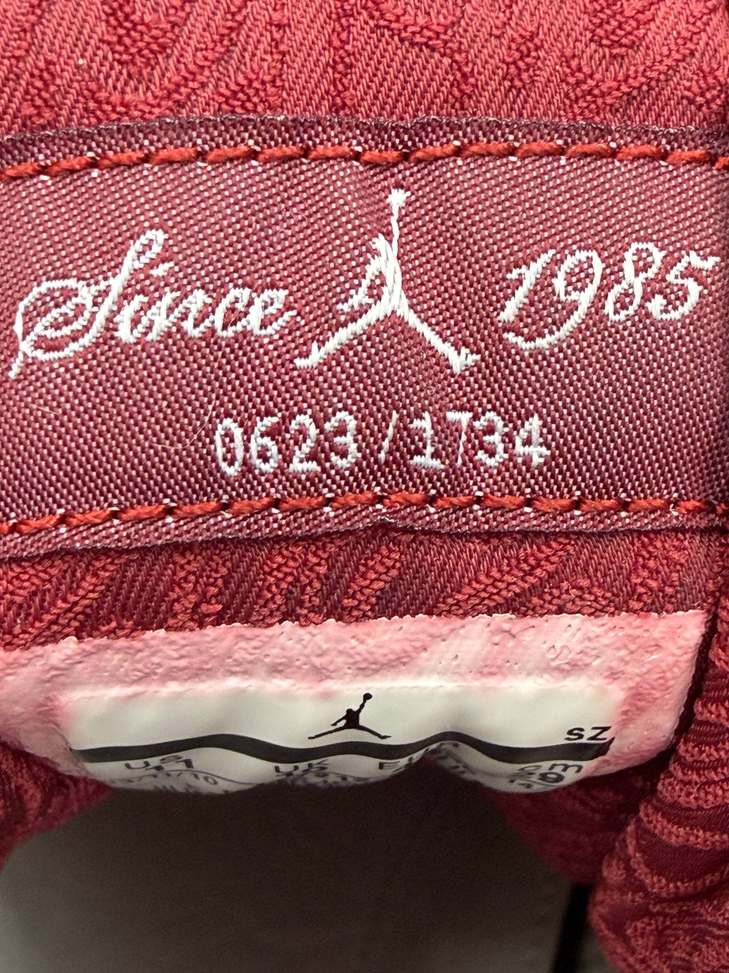 2010 AIR JORDAN 13 RETRO BIN23 (REPLACEMENT BOX)