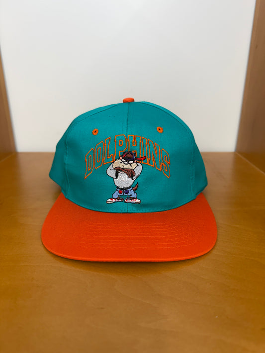 1993 MIAMI DOLPHINS TAZ SNAPBACK HAT (LOONEY TUNES TAG)