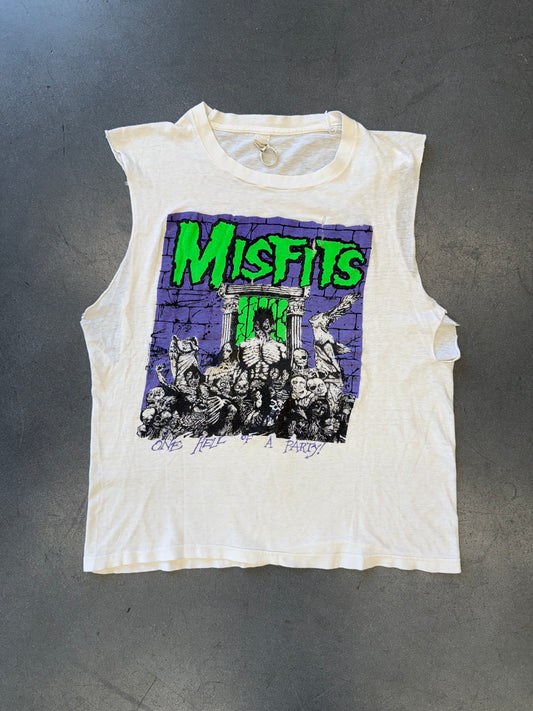 80'S MISFITS ONE HELL OF A PARTY CUT OFF TEE (SCREEN STARS TAG)