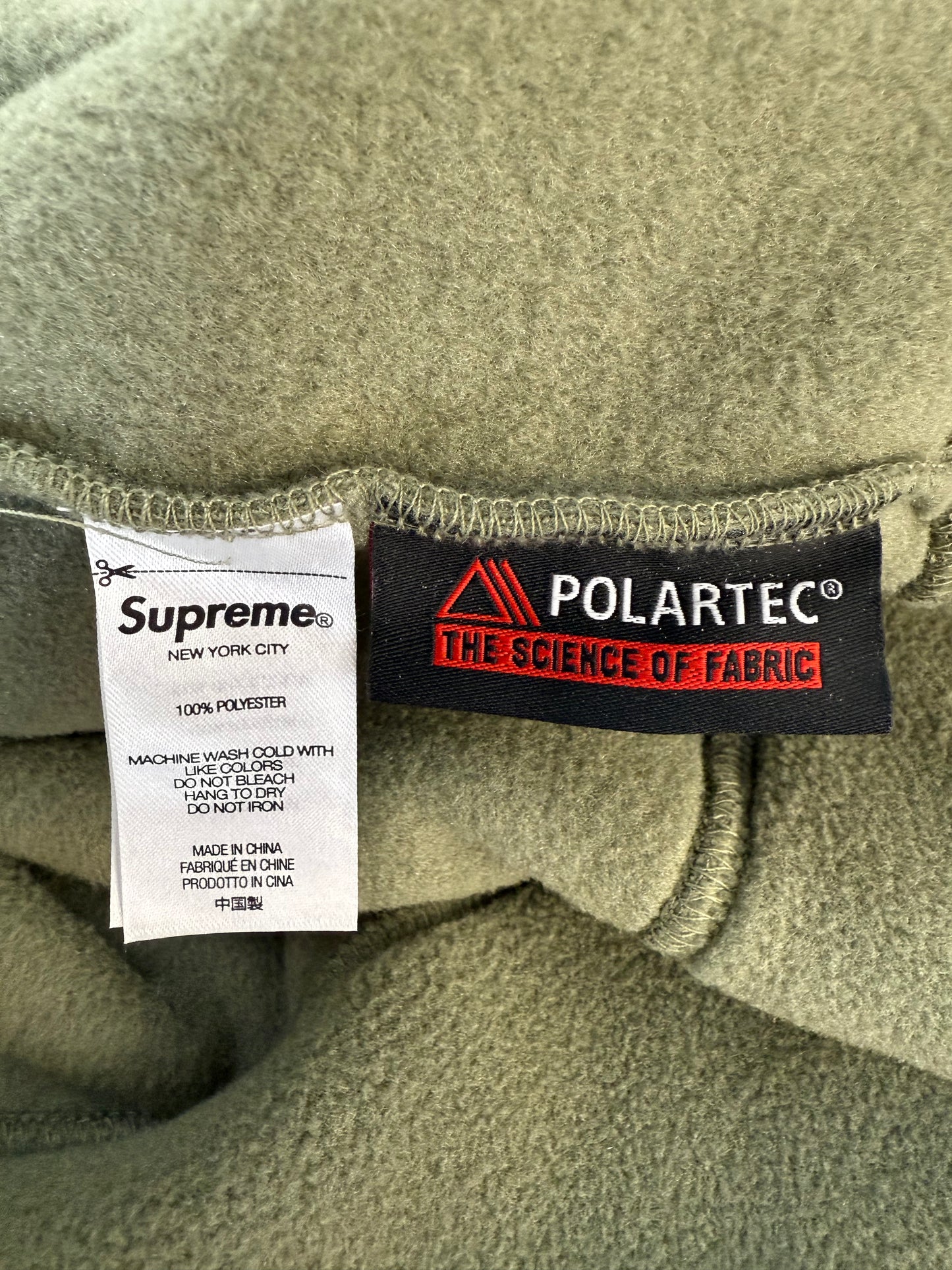 FW21 SUPREME POLARTEC HOODED SWEATSHIRT