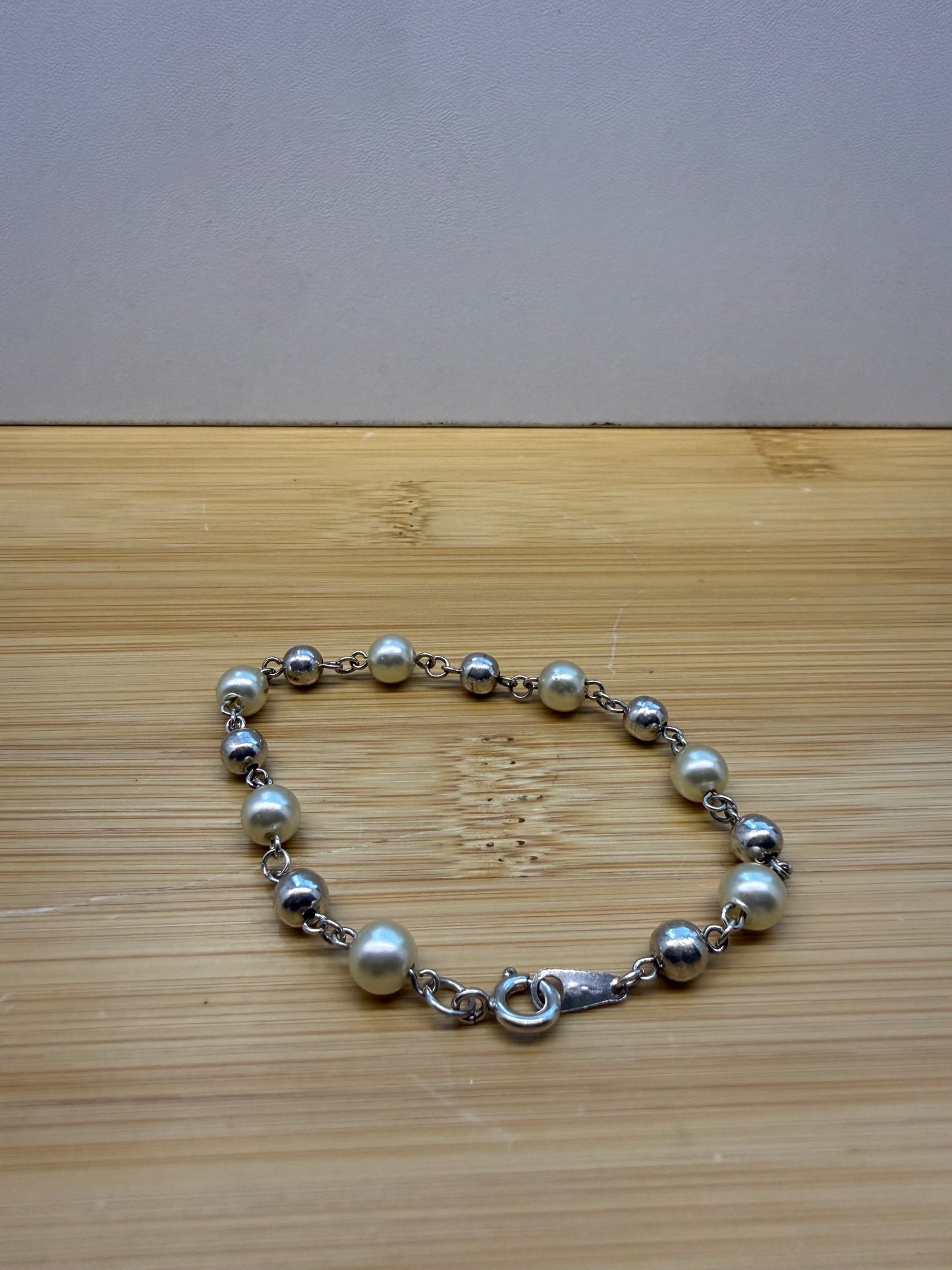 REPEATED PEARL SILVER BRACELET