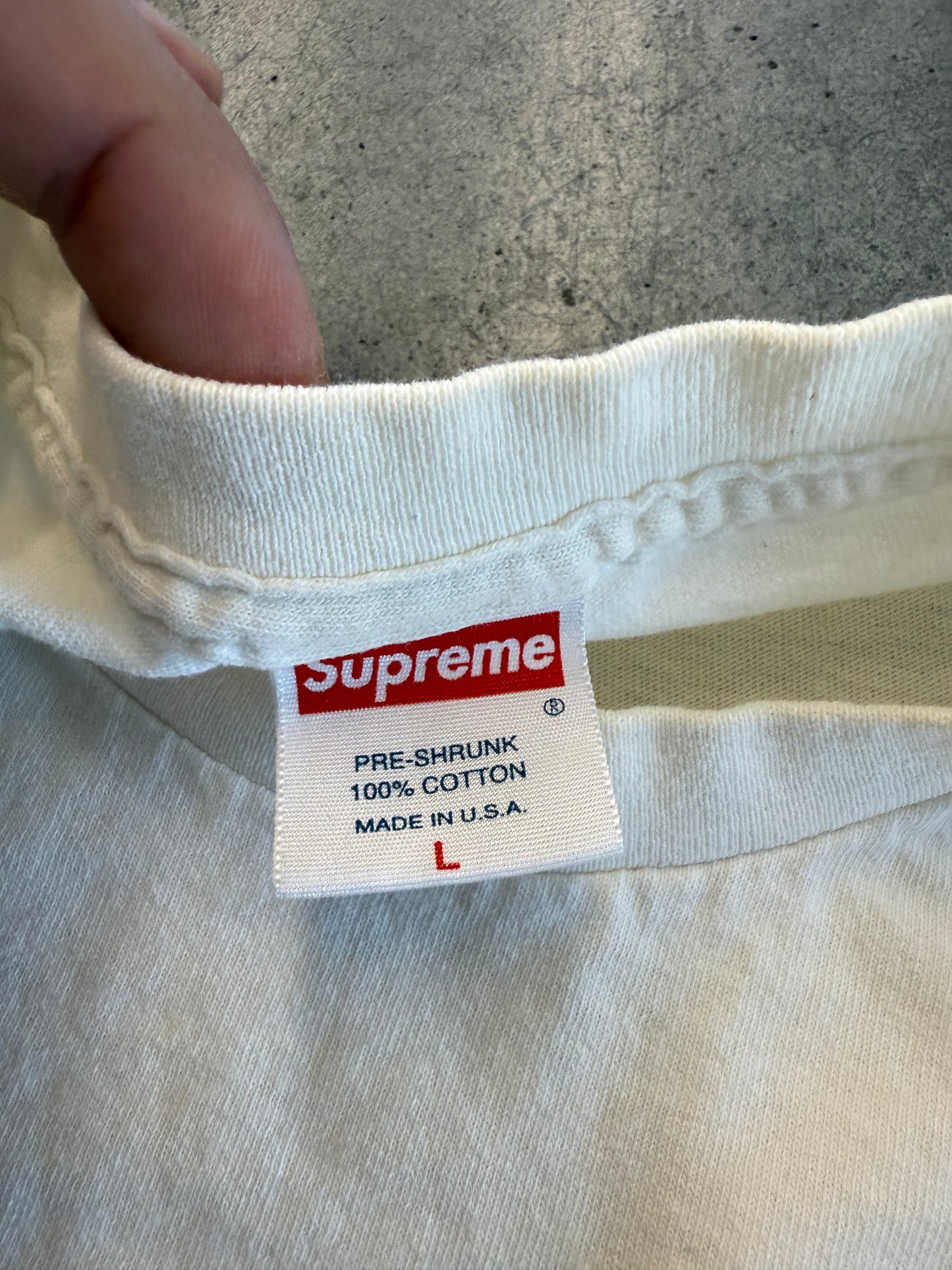 SS01 SUPREME JOSE PARLA TAG LS TEE - WHITE