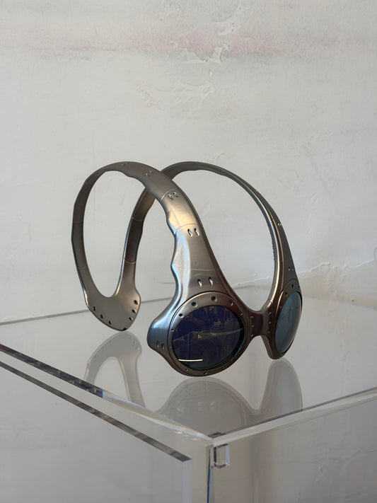 VINTAGE OAKLEY OVER THE TOP (OTT) SUNGLASSES WITH OAKLEY DISPLAY CASE
