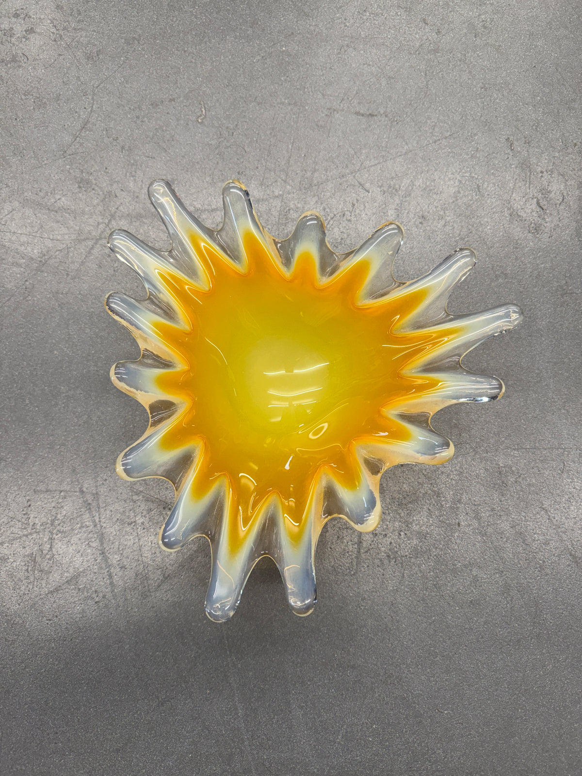 MURANO VINTAGE STAR ORANGE-YELLOW GLASS BOWL