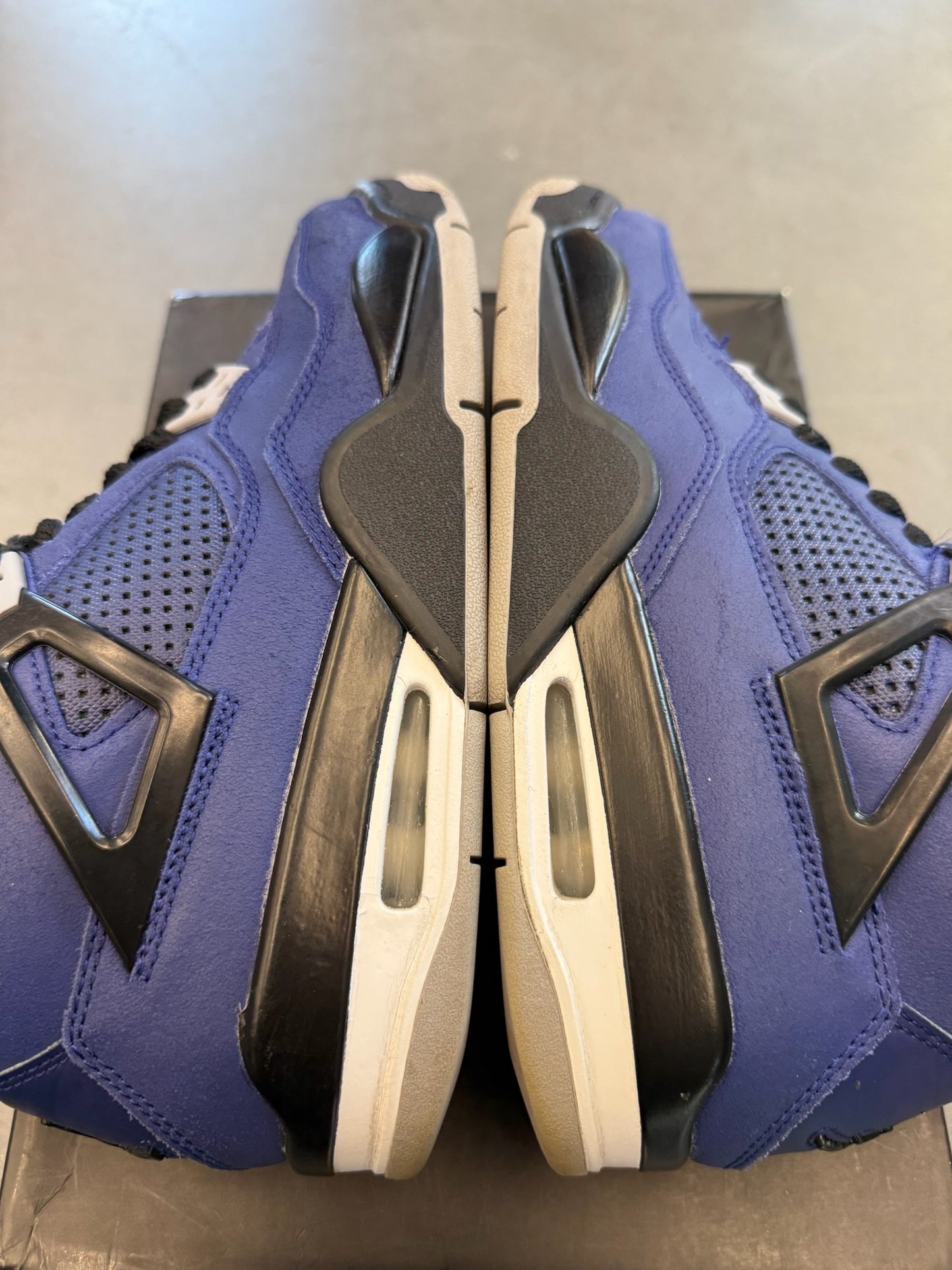 2019 JORDAN 4 RETRO WINTERIZED LOYAL BLUE (PRE-OWNED WITH BOX)