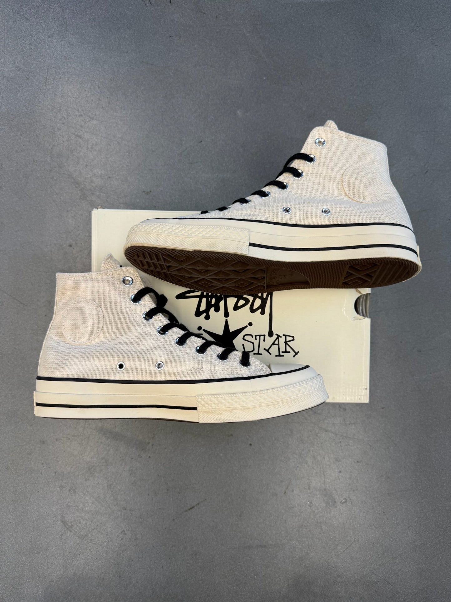 2023 SIZE 8 CONVERSE CHUCK TAYLOR ALL STAR 70 HIGH STUSSY FOSSIL PEARL (WITH BOX)