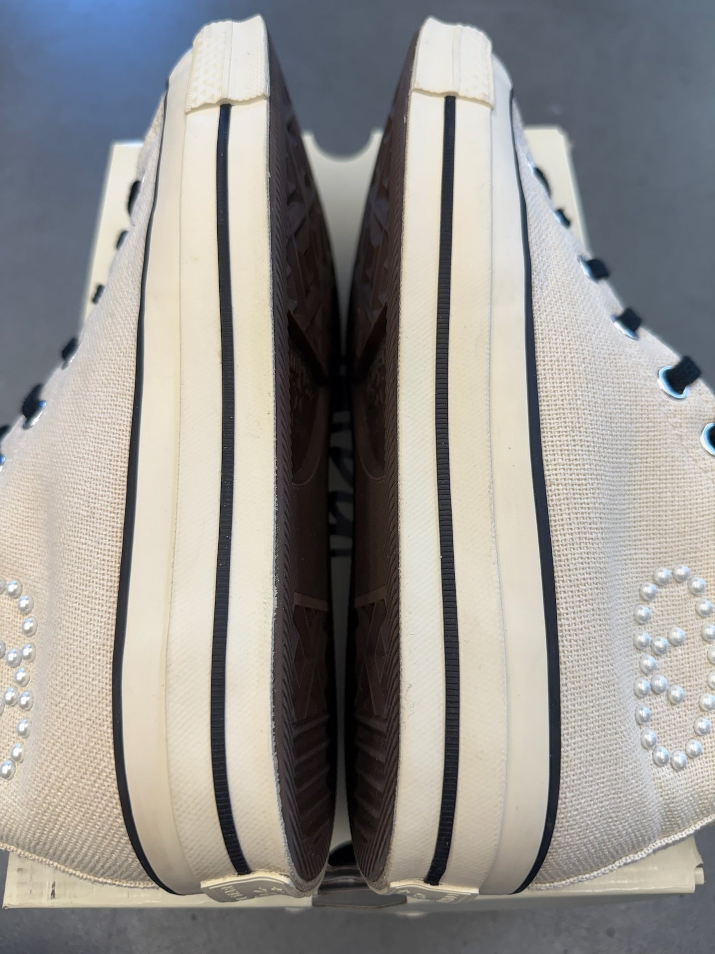 2023 SIZE 8 CONVERSE CHUCK TAYLOR ALL STAR 70 HIGH STUSSY FOSSIL PEARL (WITH BOX)