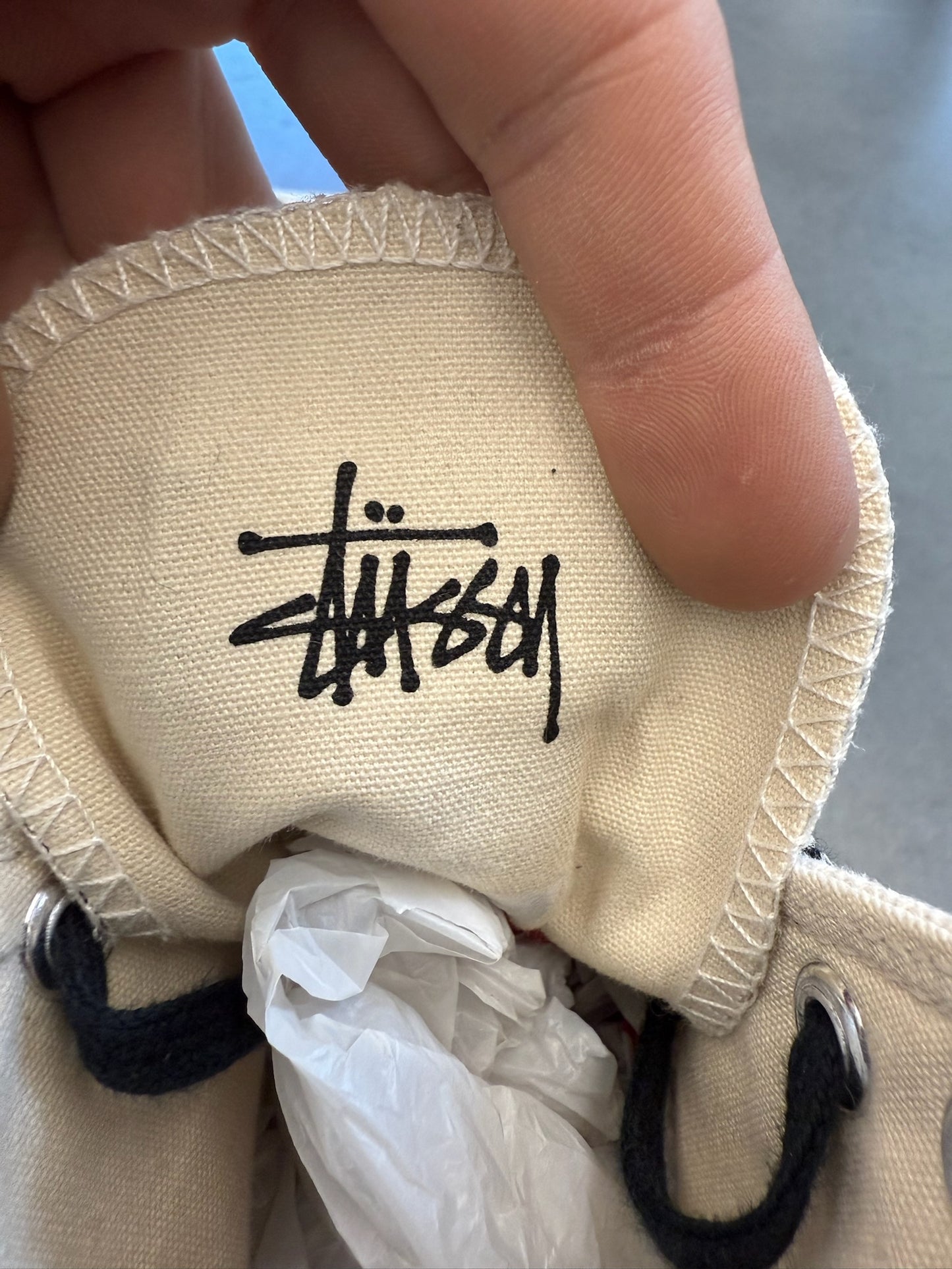 2023 SIZE 8 CONVERSE CHUCK TAYLOR ALL STAR 70 HIGH STUSSY FOSSIL PEARL (WITH BOX)