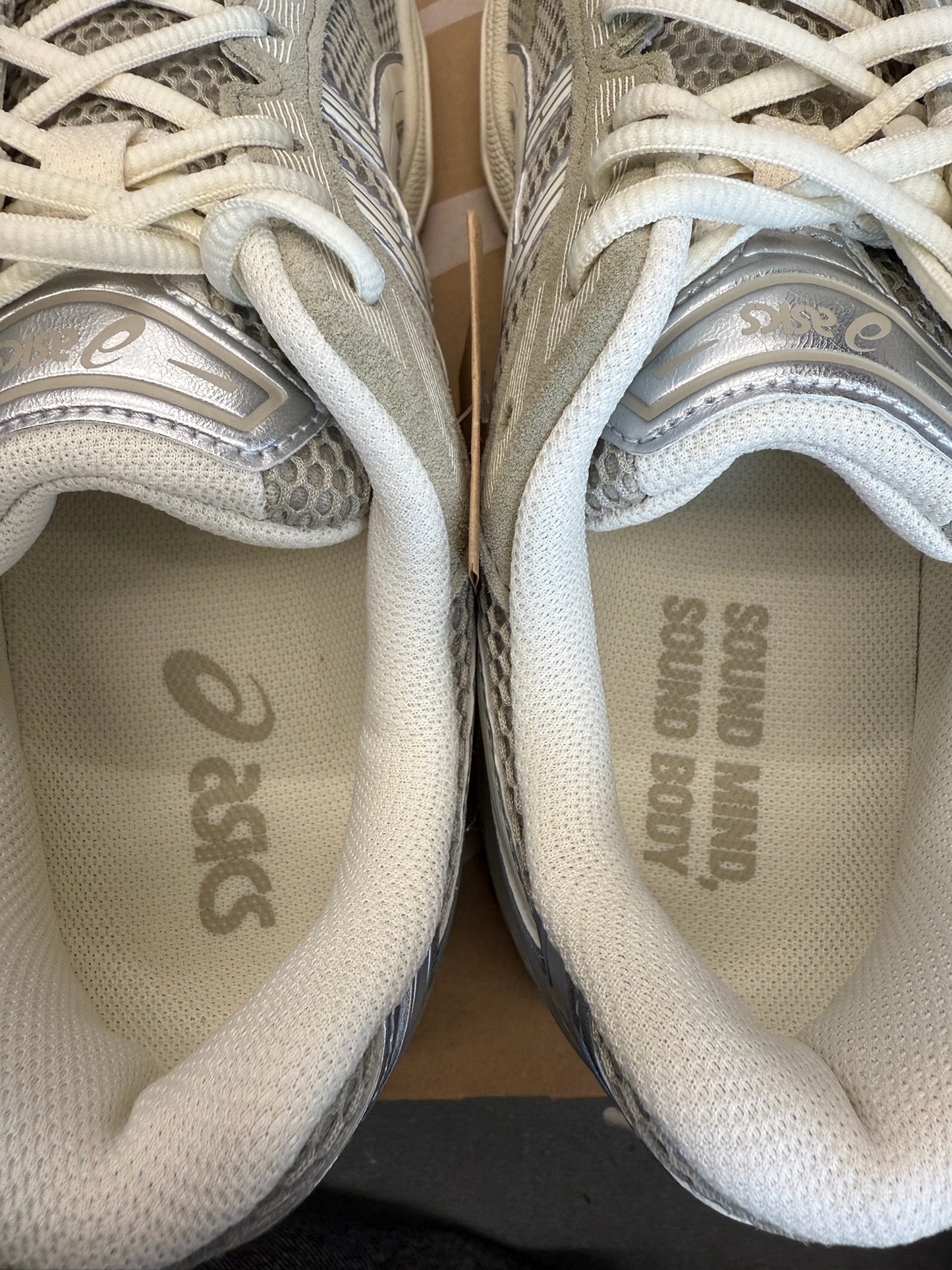 2025 ASICS GEL-KAYANO 14 - JULIANA SALAZAR