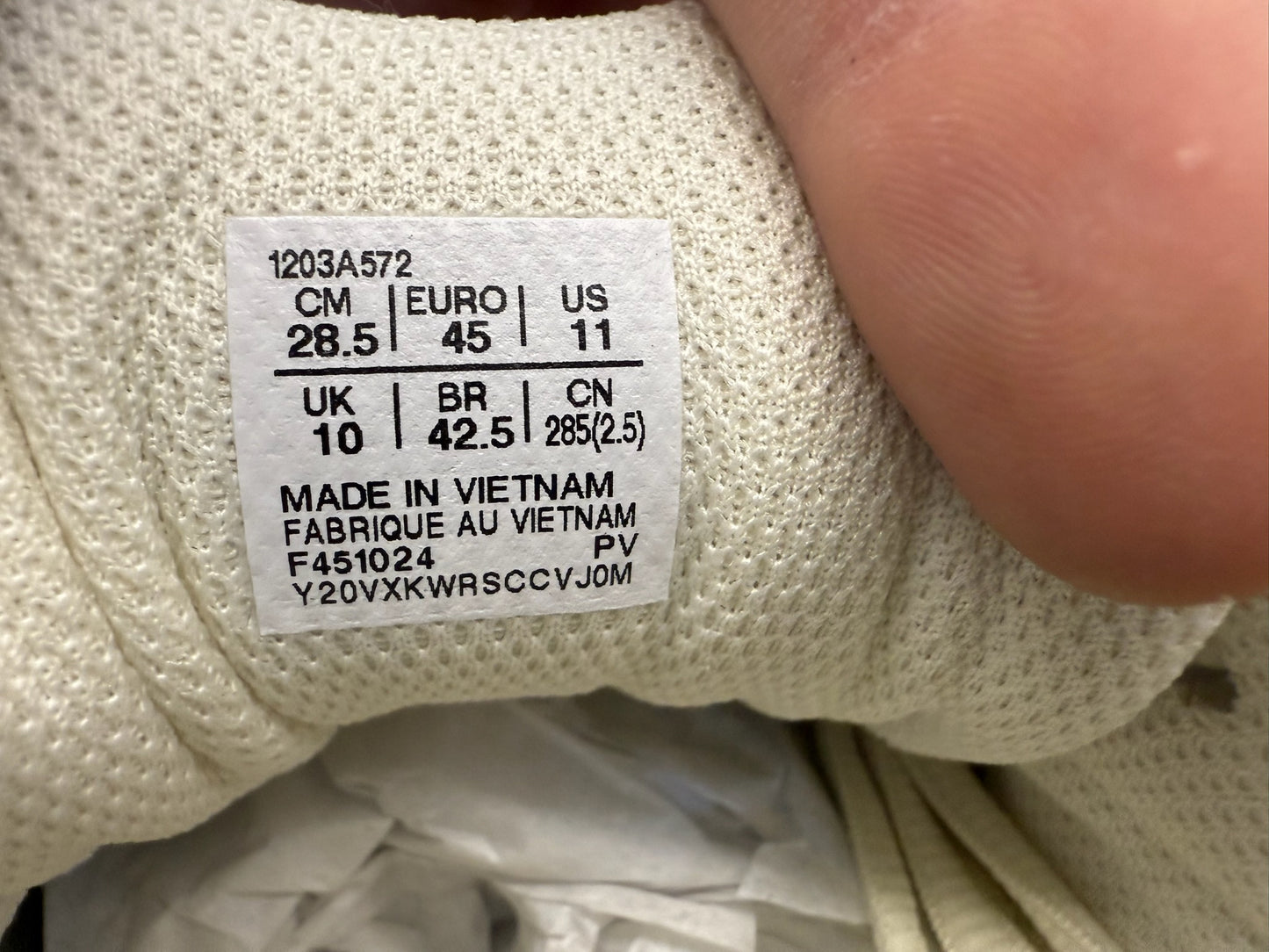 2025 ASICS GEL-KAYANO 14 - JULIANA SALAZAR