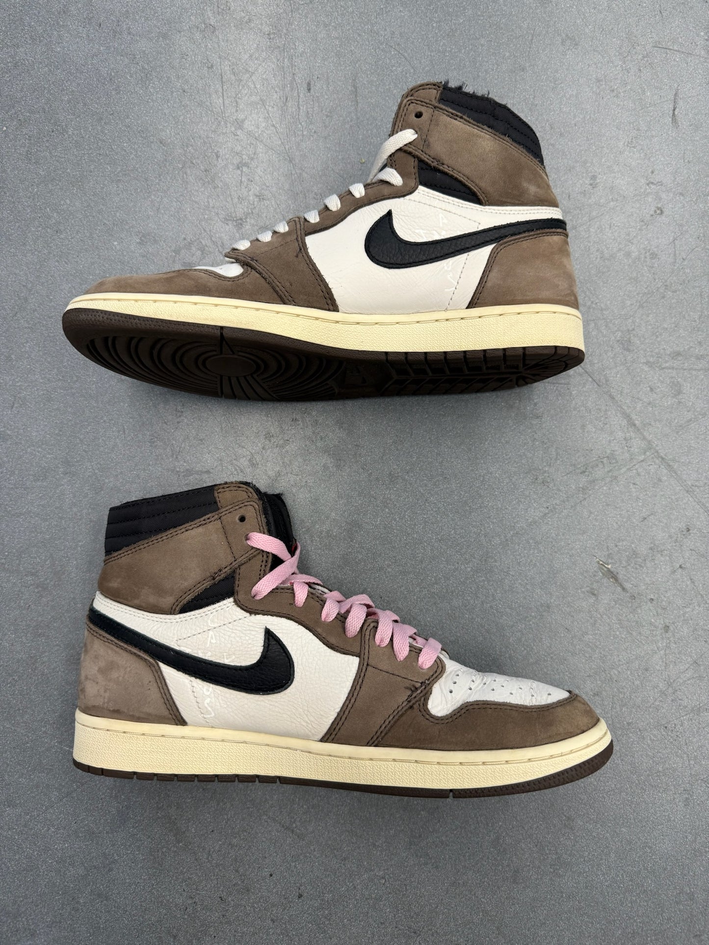 2019 SIZE 9.5 TRAVIS SCOTT MOCHA JORDAN 1 RETRO HIGH OG SP (PRE-OWNED NO BOX)