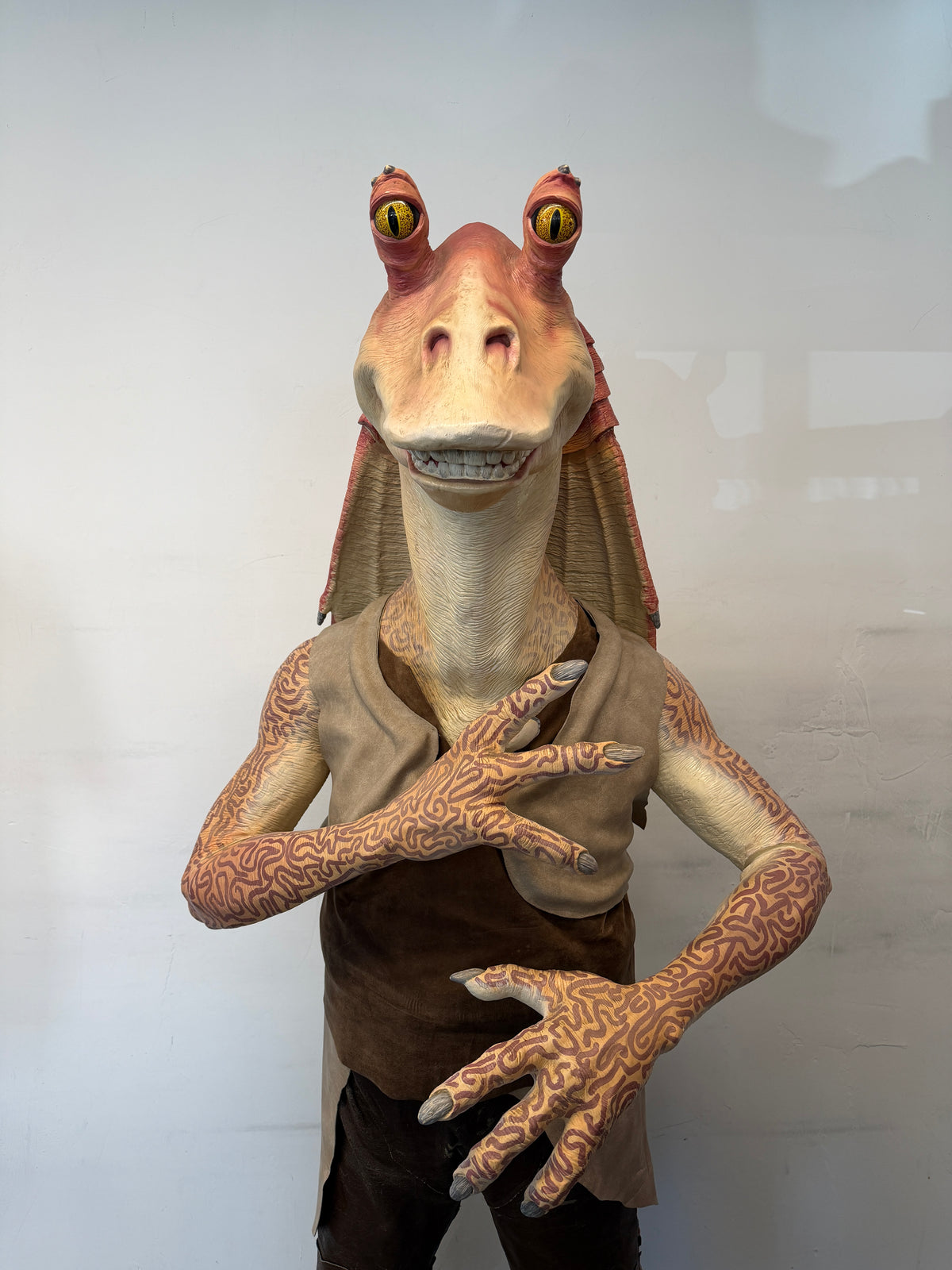 1999 STAR WARS EPISODE I JAR JAR BINKS LIFE-SIZE PEPSI & FRITO-LAY PROMOTIONAL STATUE
